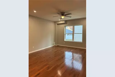 184 Avenue C #M3, Woonsocket, RI 02895 - Photo 3