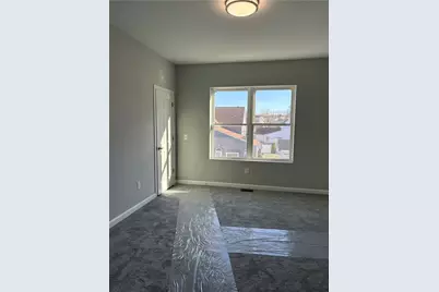184 Avenue C #M3, Woonsocket, RI 02895 - Photo 7