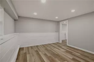 49 Dexter St, Portsmouth, RI 02871 - Photo 35