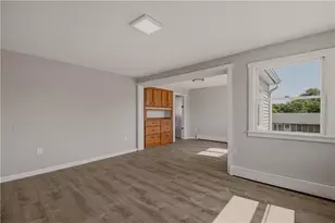 49 Dexter St, Portsmouth, RI 02871 - Photo 17