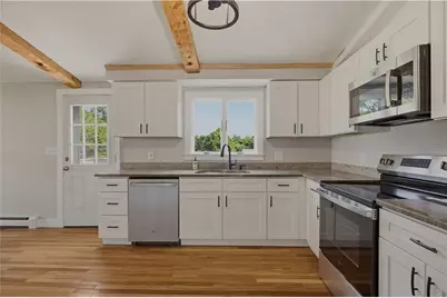 49 Dexter Street, Portsmouth, RI 02871 - Photo 15