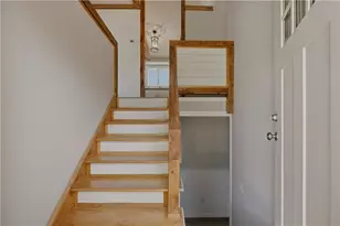 49 Dexter St, Portsmouth, RI 02871 - Photo 5