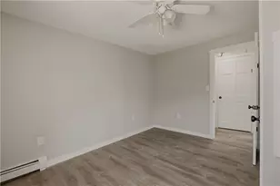 49 Dexter St, Portsmouth, RI 02871 - Photo 29