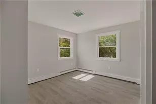49 Dexter St, Portsmouth, RI 02871 - Photo 23