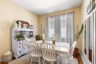 93 Whipple Ave, Cranston, RI 02920 - Photo 15