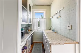 93 Whipple Ave, Cranston, RI 02920 - Photo 35