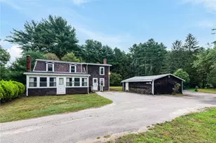 4070 S County Trail, Charlestown, RI 02813 - Photo 3