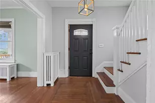 49 Woodbine St, Providence, RI 02906 - Photo 7