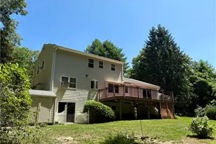 33 Mary Ann Dr, Exeter, RI 02822 - Photo 1