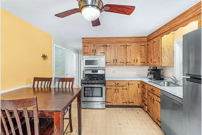 75 Thurston Street, East Providence, RI 02915 - Photo 11