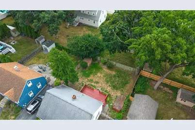 75 Thurston Street, East Providence, RI 02915 - Photo 35
