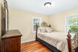 75 Thurston St, East Providence, RI 02915 - Photo 13