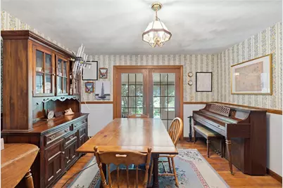 54 Narragansett Boulevard, Portsmouth, RI 02871 - Photo 3