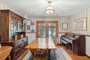54 Narragansett Blvd, Portsmouth, RI 02871 - Photo 3