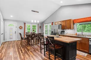 51 Paine Rd, Foster, RI 02825 - Photo 7