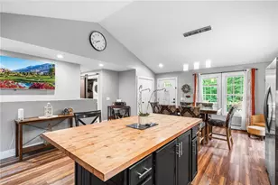 51 Paine Rd, Foster, RI 02825 - Photo 5