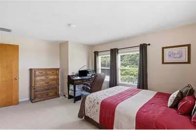 42 Grand Avenue, Warwick, RI 02889 - Photo 31