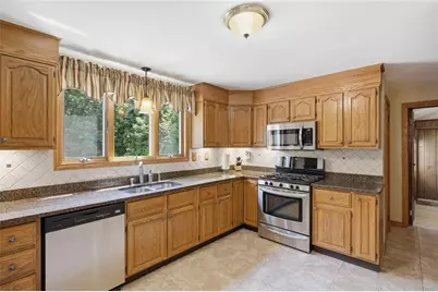 42 Grand Avenue, Warwick, RI 02889 - Photo 11