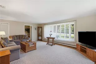 42 Grand Ave, Warwick, RI 02889 - Photo 7