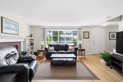 19 Crowfield Drive, Warwick, RI 02888 - Photo 5
