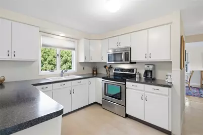 19 Crowfield Drive, Warwick, RI 02888 - Photo 11