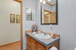9 Nightingale Ln, Tiverton, RI 02878 - Photo 33
