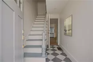 17 Dearborn St, Newport, RI 02840 - Photo 5