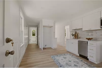 17 Dearborn Street, Newport, RI 02840 - Photo 41