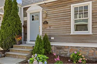 17 Dearborn Street, Newport, RI 02840 - Photo 3