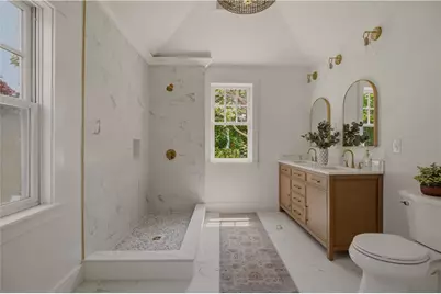 17 Dearborn Street, Newport, RI 02840 - Photo 9