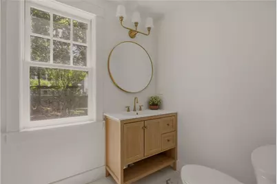 17 Dearborn Street, Newport, RI 02840 - Photo 17