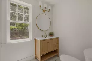 17 Dearborn St, Newport, RI 02840 - Photo 17