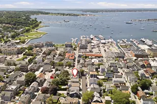 17 Dearborn St, Newport, RI 02840 - Photo 33