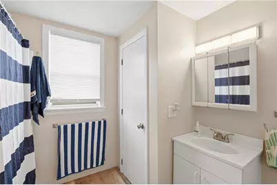 171 Lyon Avenue, East Providence, RI 02914 - Photo 23