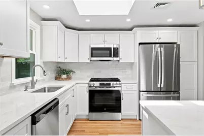 132 Grand View Road, East Greenwich, RI 02818 - Photo 11
