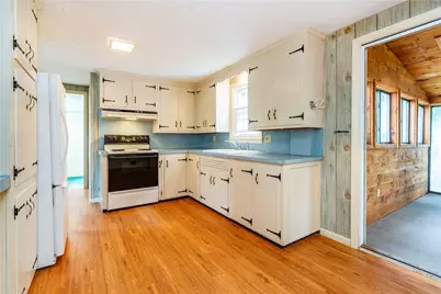 69 Douglas Road, Warwick, RI 02886 - Photo 19