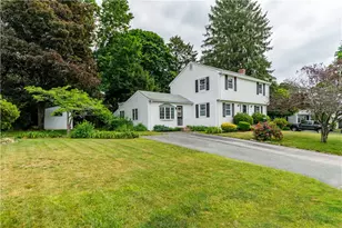 69 Douglas Rd, Warwick, RI 02886 - Photo 3