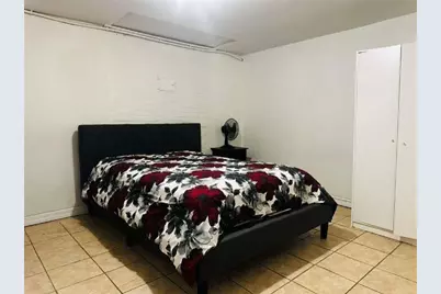 2 Parkview Avenue, Providence, RI 02905 - Photo 37