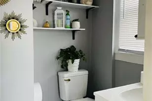 2 Parkview Ave, Providence, RI 02905 - Photo 25