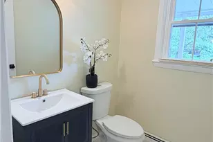 165 Merry Mount Dr, Warwick, RI 02888 - Photo 11