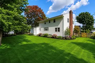 165 Merry Mount Dr, Warwick, RI 02888 - Photo 3
