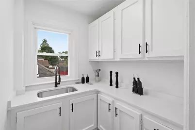 20 Nevada Avenue, East Providence, RI 02916 - Photo 11