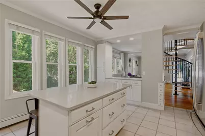 75 Longwood Avenue, Providence, RI 02908 - Photo 13