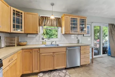 15 Meadow Road, Scituate, RI 02831 - Photo 9