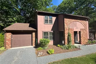 41 Pheasant Run, Smithfield, RI 02917 - Photo 3