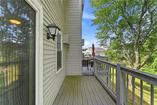 565 Quaker Ln, West Warwick, RI 02893 - Photo 3
