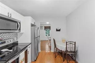 565 Quaker Ln, West Warwick, RI 02893 - Photo 13