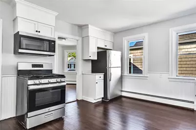53 Maple Avenue, Barrington, RI 02806 - Photo 5