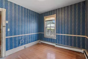 199 Garden St, Pawtucket, RI 02860 - Photo 13