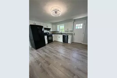 1297 South Broadway #1, East Providence, RI 02914 - Photo 3